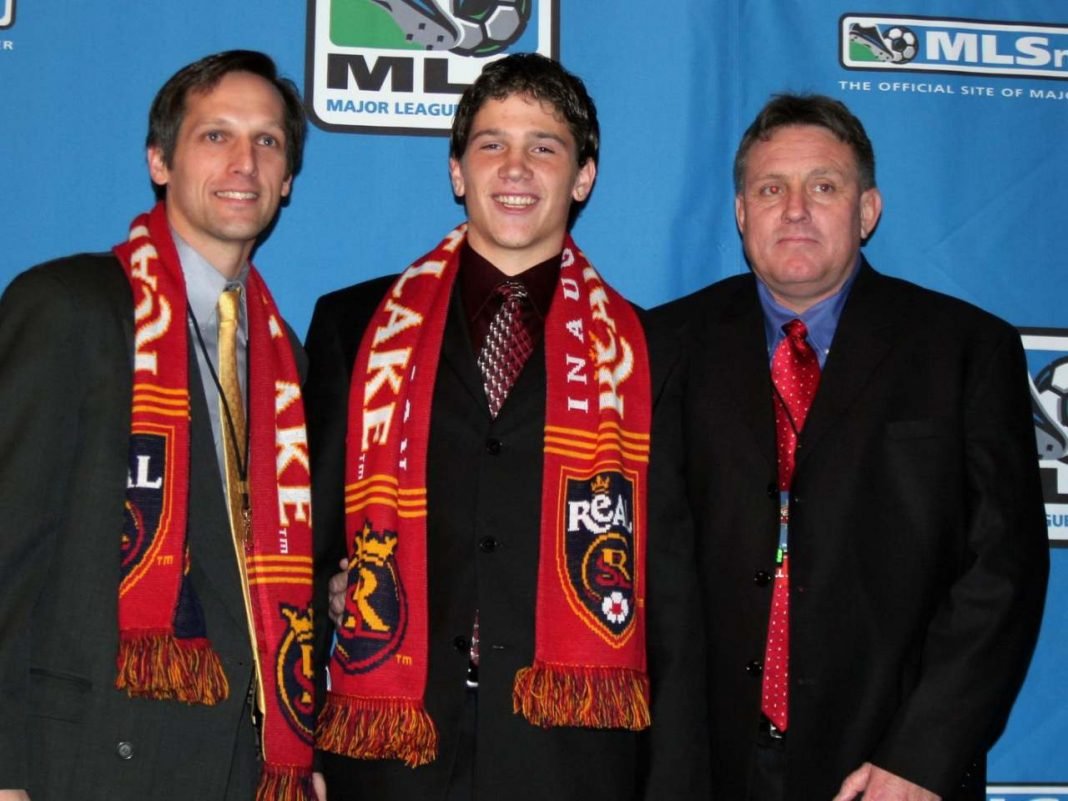 Nick Besagno leggenda di Football Manager (1) Nick Besagno leggenda di Football Manager (1)